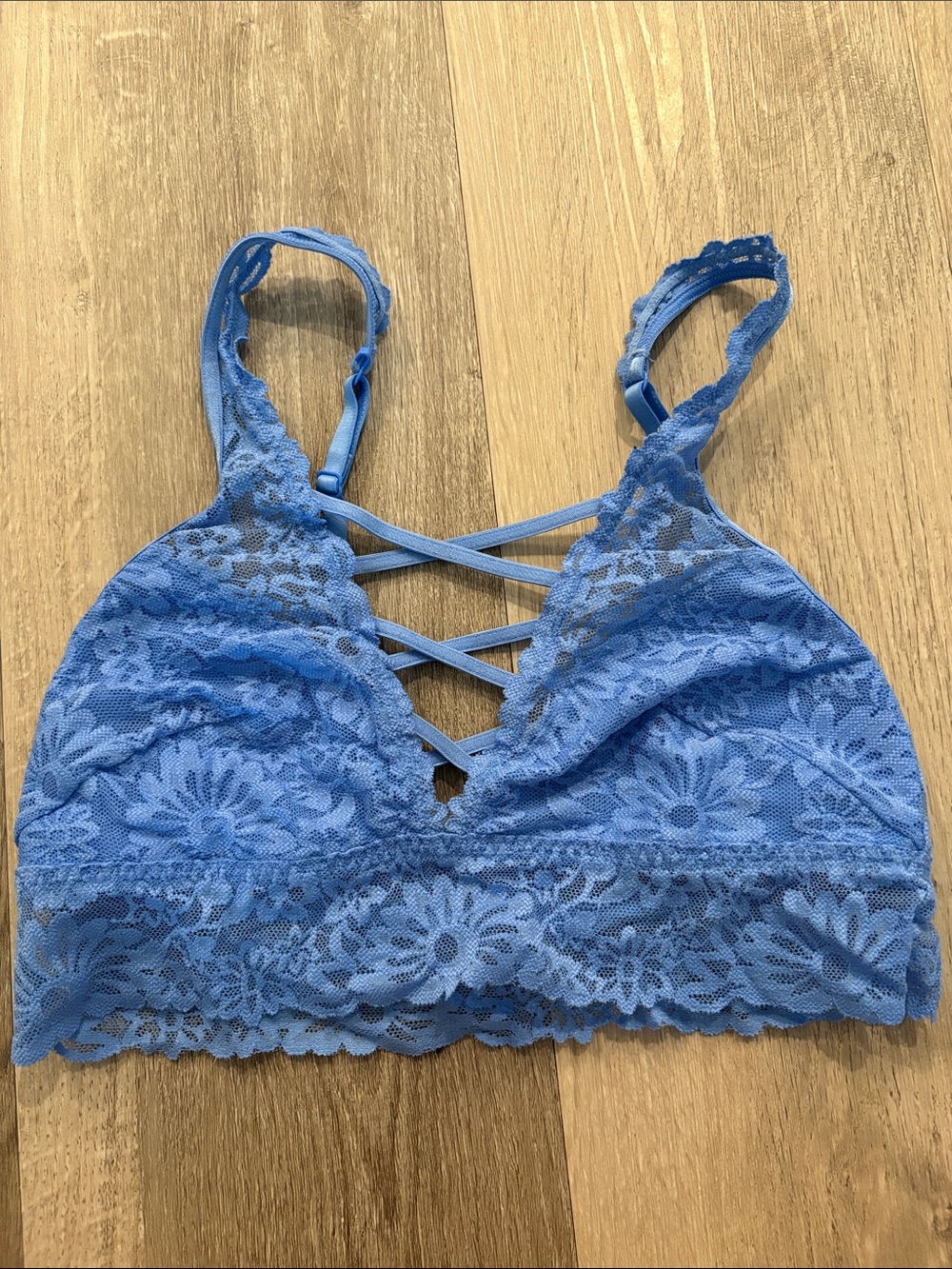 PINK Victoria's Secret Blue Floral Lace Crisscross Bralette - Sky Blue